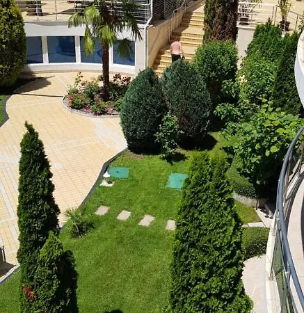 Apartament With Terrace *