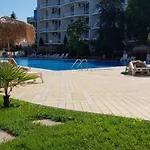 Lägenhet With Terrace *