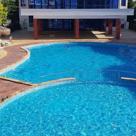 With Terrace Apartman Burgasz