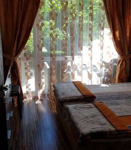 Апартамент With Terrace