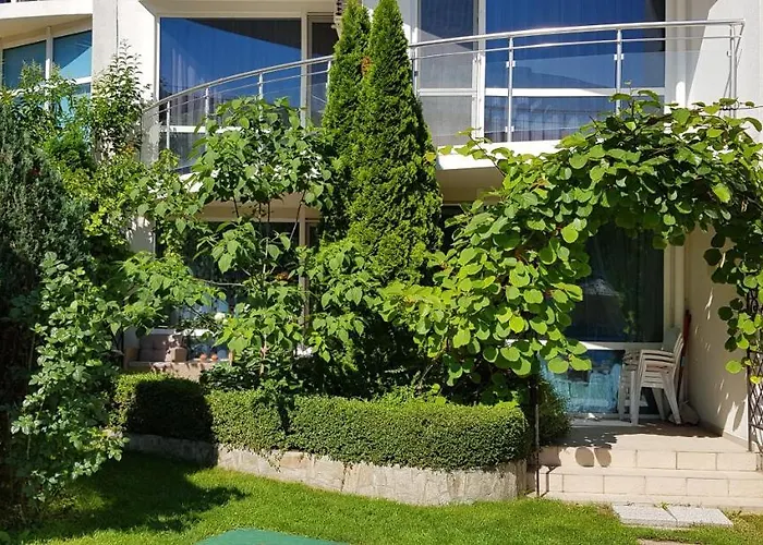 Апартамент With Terrace *